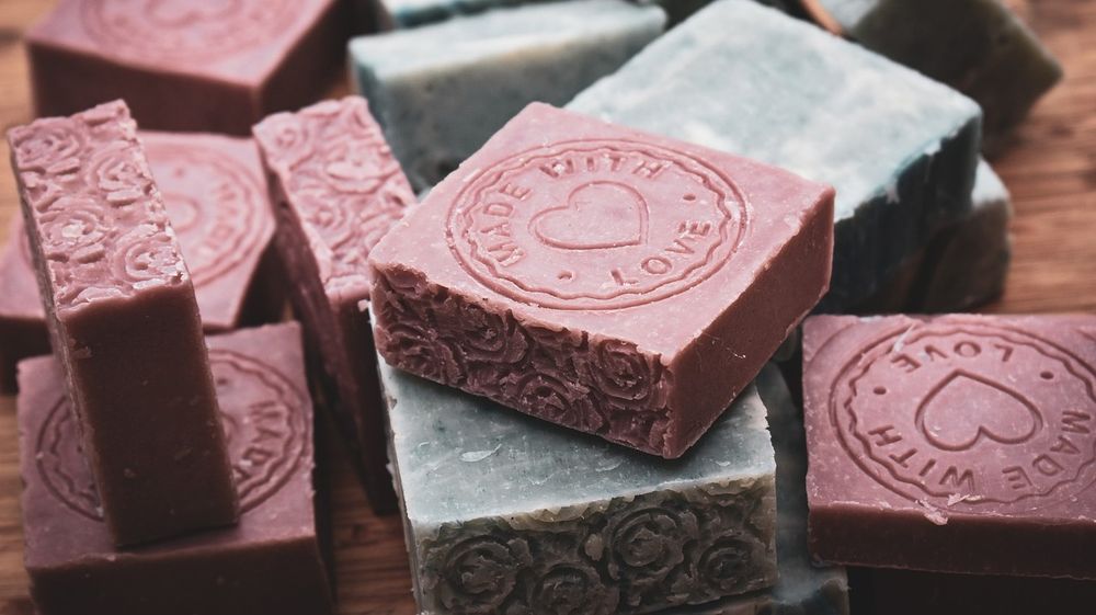 Keep Scented Soap in Your Suitcase While You Travel